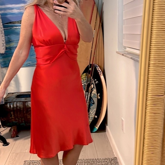 VTG,Issue New York, Elegant,& Timeless, Iconic Throw Back to Yesteryear, Size 8 - Picture 5 of 14